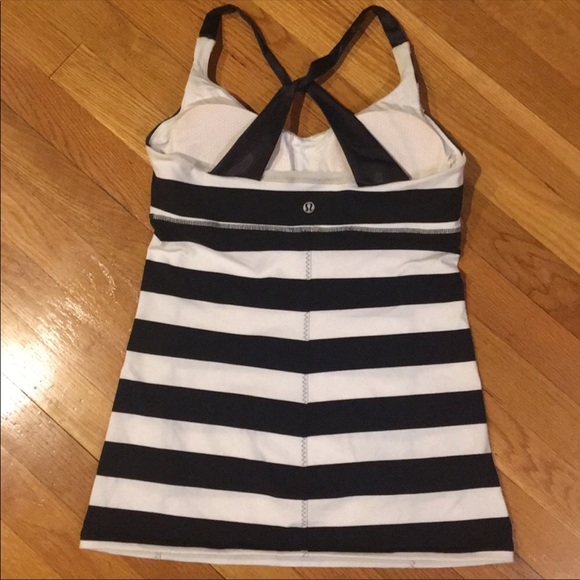 Lululemon Practice Daily tank - Picture 3 of 4